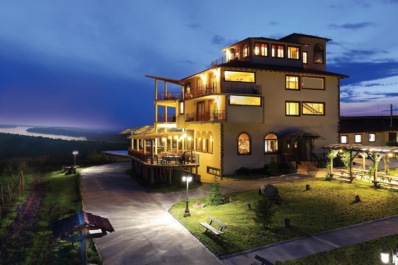 Seven Generations Winery Hotel Mechka المظهر الخارجي الصورة