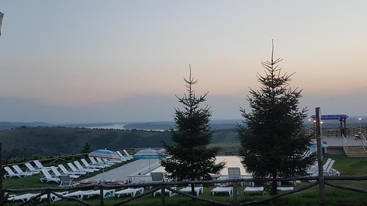 Seven Generations Winery Hotel Mechka المظهر الخارجي الصورة